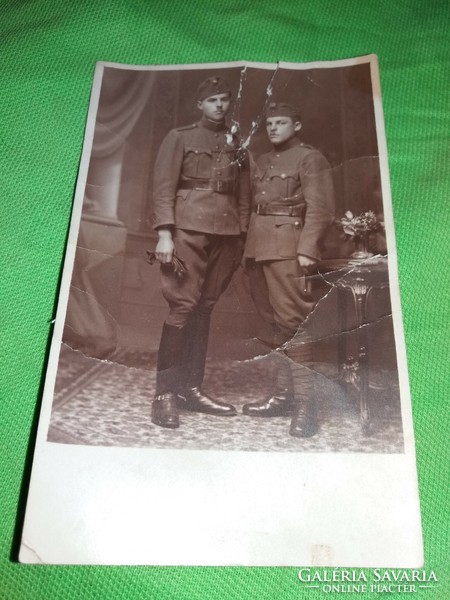 Antik II. VH. Magyar katonák tisztek barátok fotó képeslap képeslap méret a képek szerint