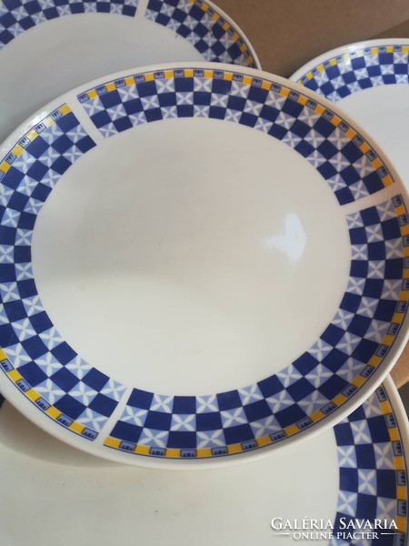 Checkered old breakfast plates 6 pcs