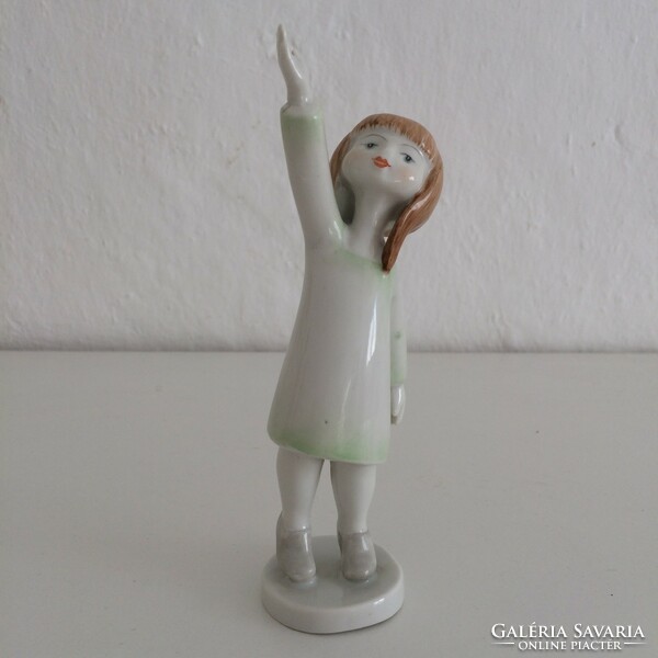 Hollóháza porcelain figure - Aurél Káldor - little girl waving - year - year