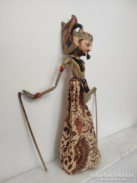 Antique puppet Indonesia Indonesian Javanese typical Jakarta batik costume marionette 262 7165