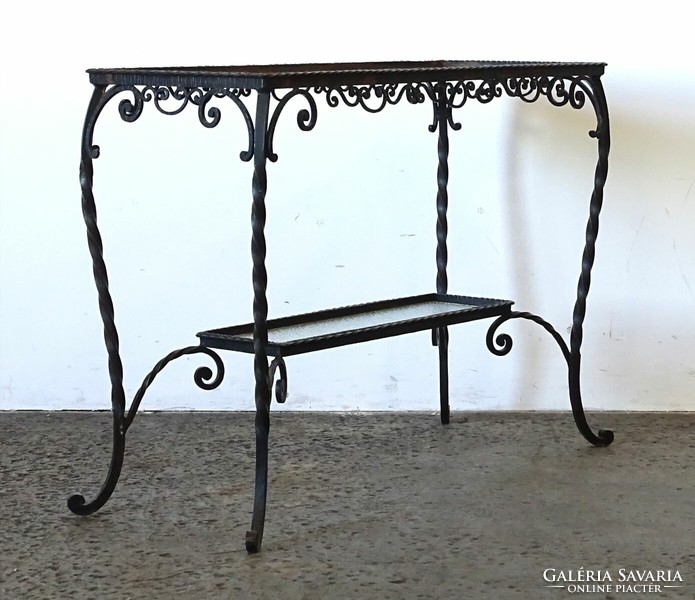1M607 old wrought iron flower stand