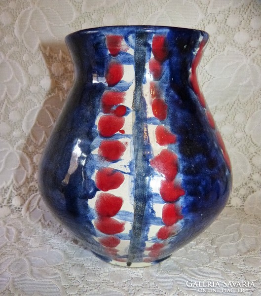 Retro tapestry - ceramic vase.