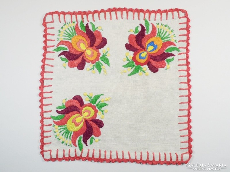 Embroidered Kalocsa tablecloth, centerpiece