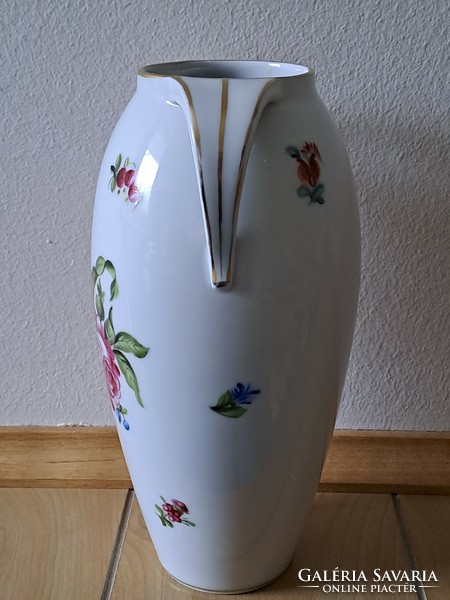Flawless! A rare vase with handles from Herend