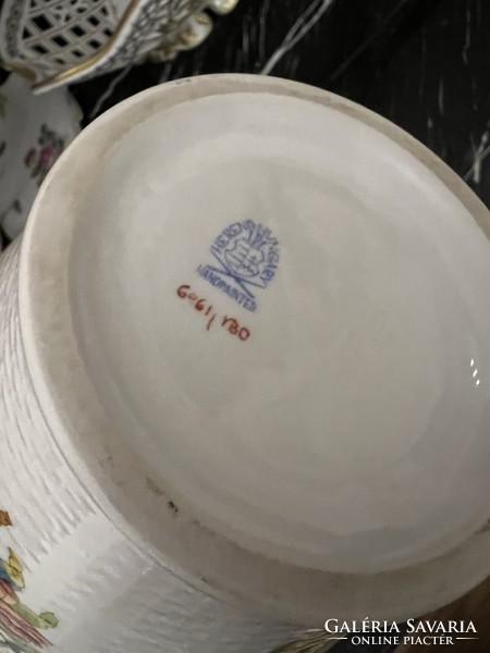 Viktória mintás Herendi porcelán váza, magassága 32 cm