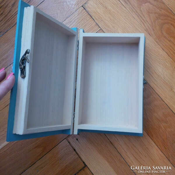 ÚJ! Könyv alakú fa doboz, kézzel festett kék, zöld, arany mandala díszítéssel