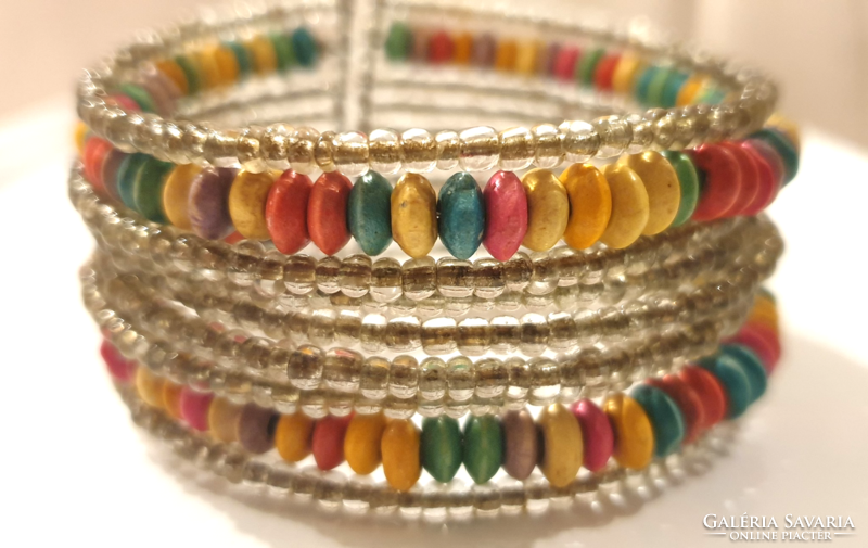 Colorful decorative bracelet
