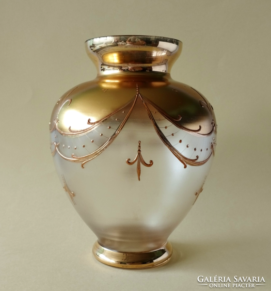 Vintage vecchia murano 24 k gold-plated relief art nouveau vase