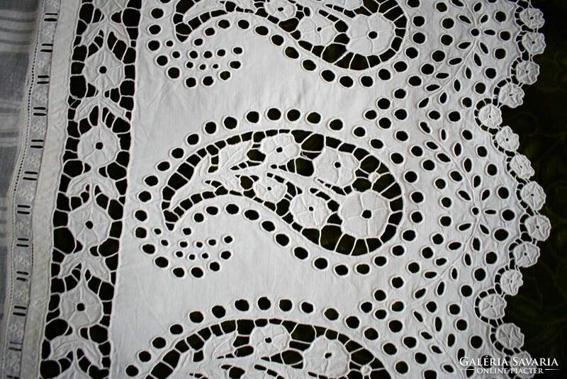 Madeira riselt hole embroidery runner tablecloth, center table, decoration, curtain 142 x 44 cm