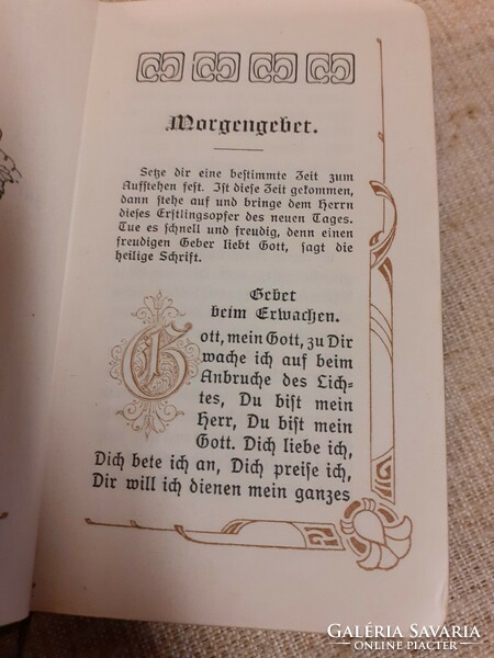 German-language prayer book with gilt edges in old preserved leather, 1895