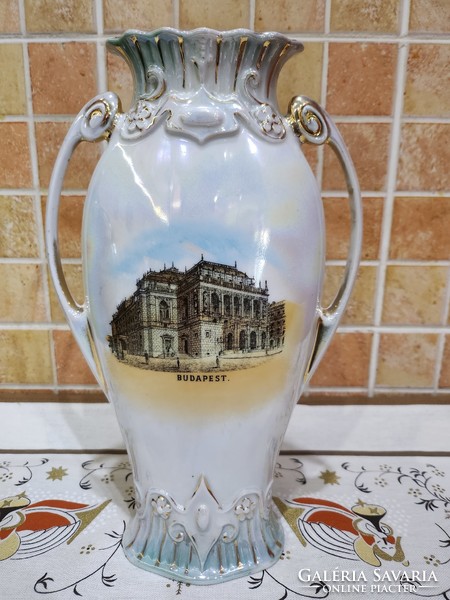 Victoria porcelain vase opera house Budapest