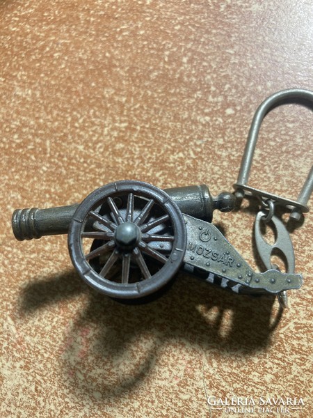 Cannon key holder