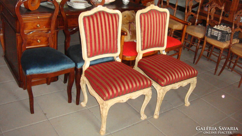 Pair of Viennese Baroque chairs.