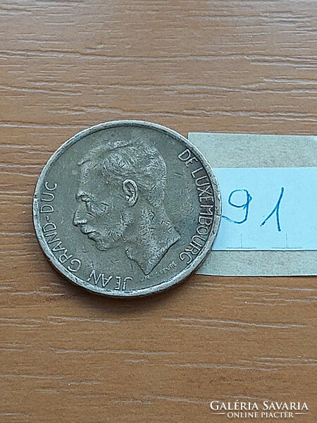 Luxembourg 20 francs 1982 Grand Duke John, aluminium-bronze 91.