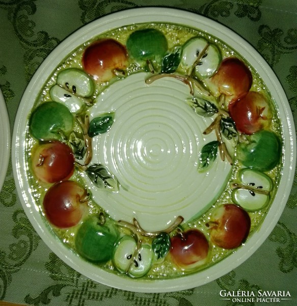 Wonderful majolica plate, 2 pcs