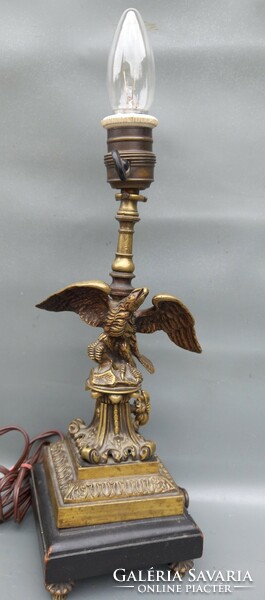Antique Viennese bronze sculptural table lamp