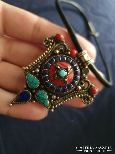 Silver-plated antique Tibetan necklaces, necklace with coral, turquoise, lapis lazuli minerals