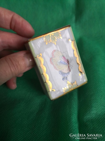 Herend match holder - with vbo (victoria) decor, hand-painted with bright gold, (victoria)