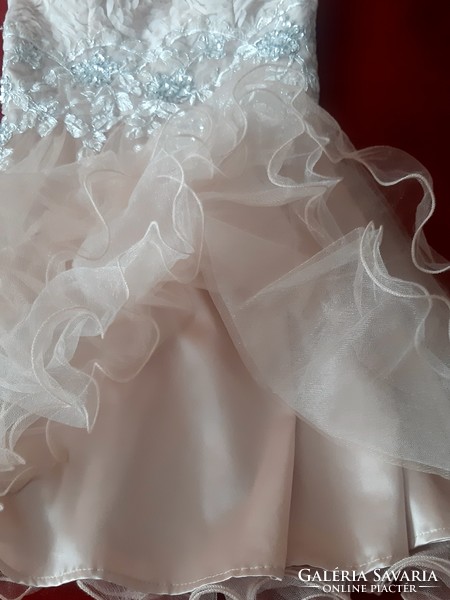 Alkalmi ruha, eredeti Chi-Chi, pezsgő színű, (esküvő is.)