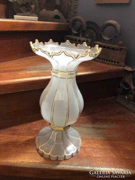 Art deco glass vase, 36 cm high flawless piece.