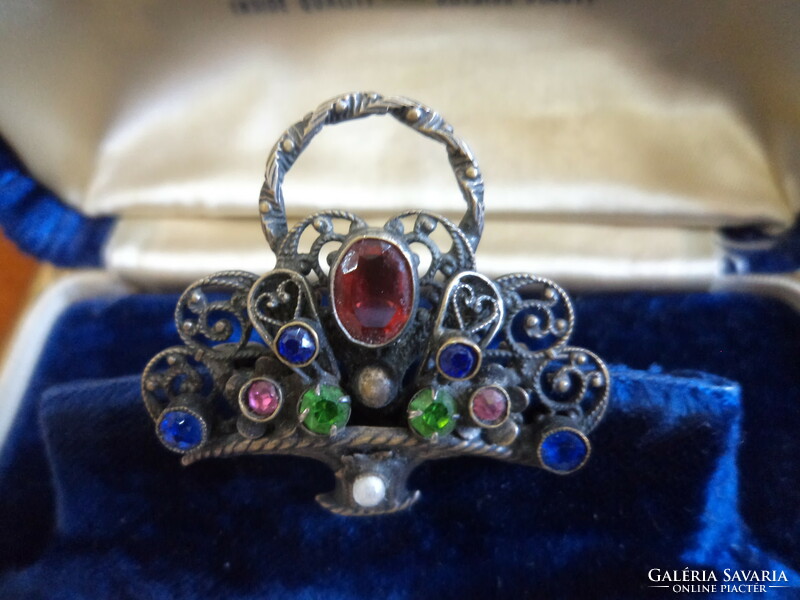Antique goldsmith's brooch. Not an everyday piece!