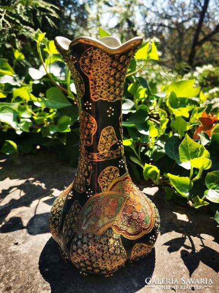Old Japanese satsuma vase, 25 cm
