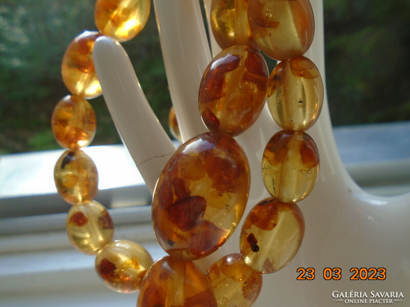 Necklace made of amber beads