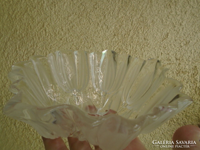 Crystal offering with a tulip pattern, the most beautiful piece 17.6 x 10 cm hallmark French flawless