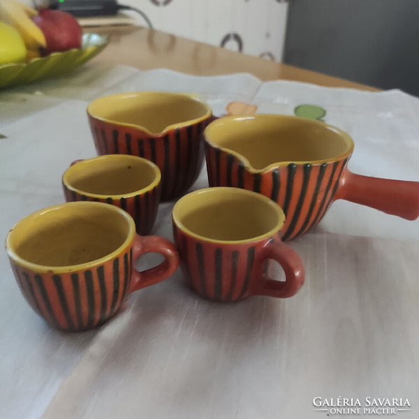 Tófej glazed ceramic milk spout of 2 and 3 cups from a legacy