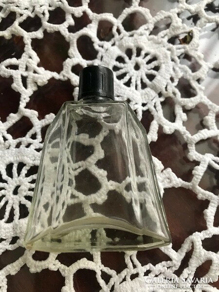Old small perfume bottle, in undamaged condition. 7X5 cm