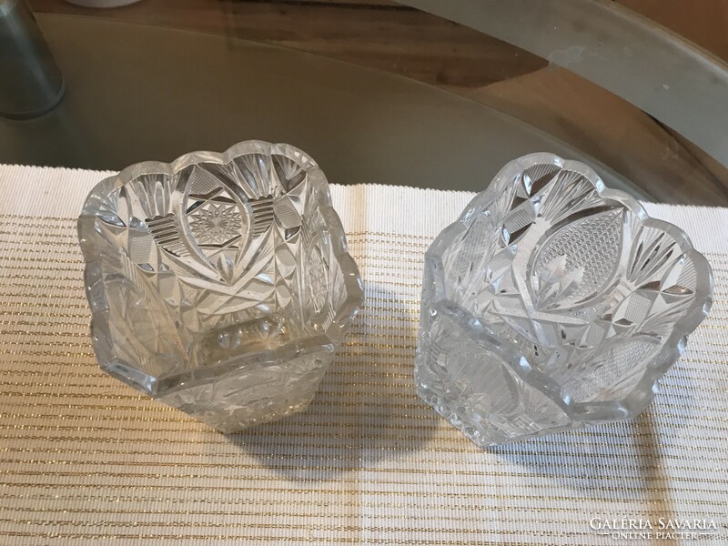 Csiszolt kristály váza pár