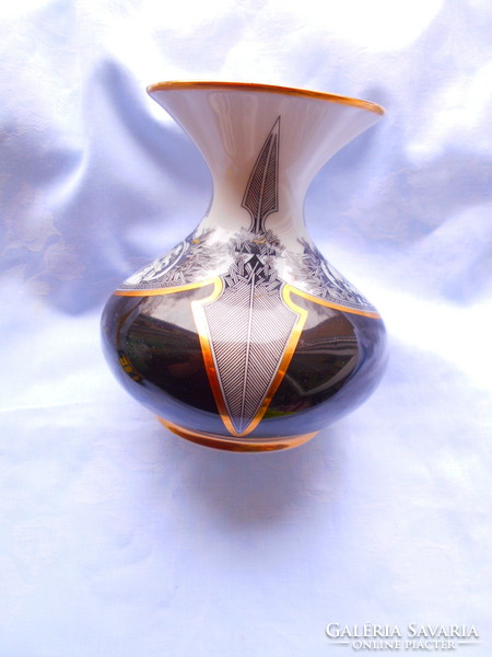 Hollóháza Jurcsák László porcelain vase with designer signature.