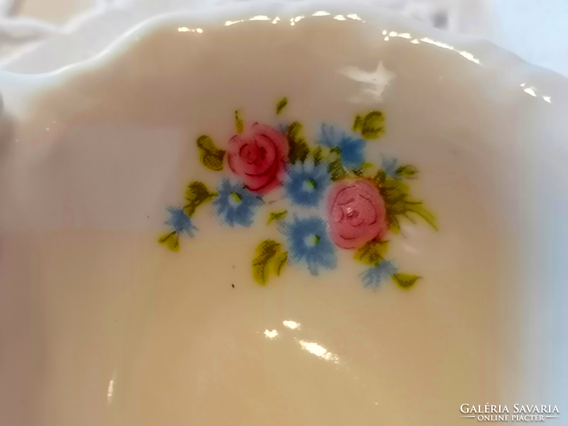 Retro rare floral pattern, Zsolnay salt shaker