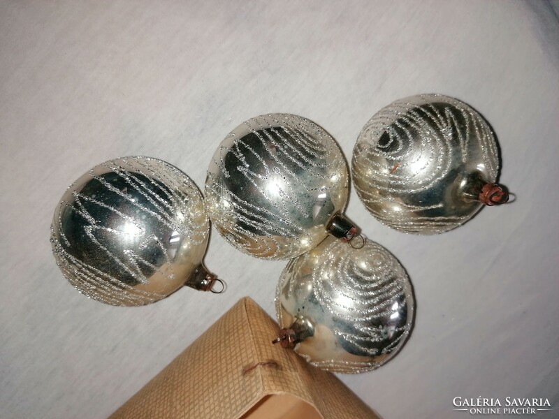 Old, large Christmas tree decoration balls, 4 in original box.