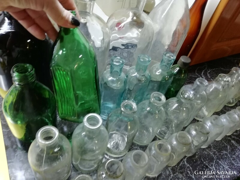Antik 41 db patikai üveg hibátlan állapotban