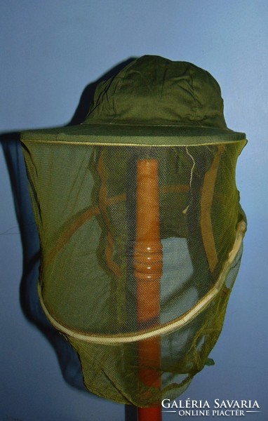 Original Vietnamese tropical mosquito hat