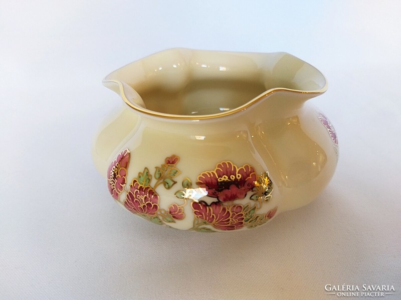 Zsolnay hand-painted burgundy flower pot. Flawless! (No. 23/137.)