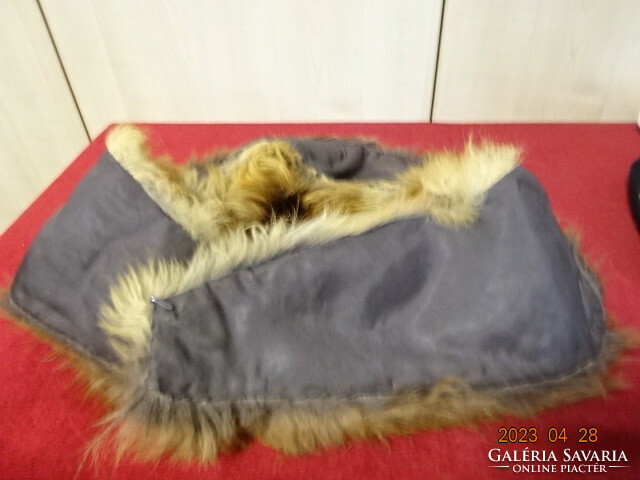 Women's fur collar, used, length approx. 1 meter. Fox fur. Jokai.