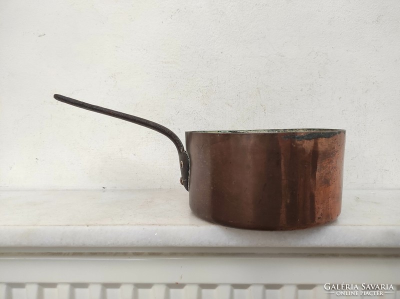 Antique tinned kitchen tool red copper pan with large handle and leg iron ear 459 7393