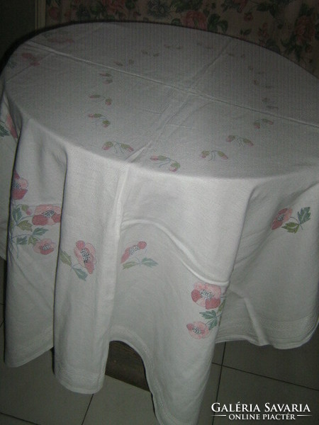 Vintage style simple white floral woven tablecloth