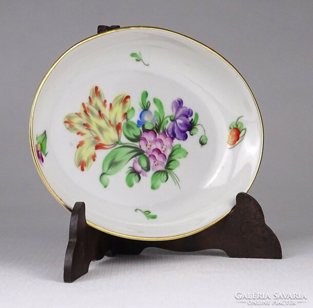 1M865 Herend porcelain bowl with flower pattern