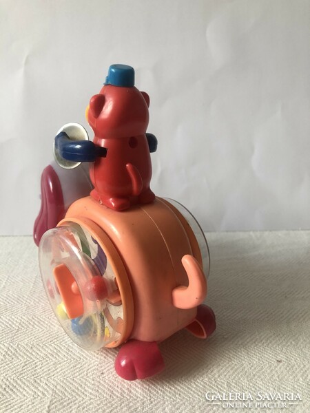 Wind up elephant toy