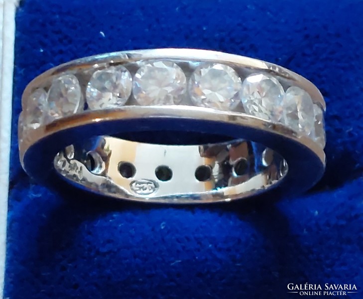 Szépséges teleköves ezüst gyűrű
