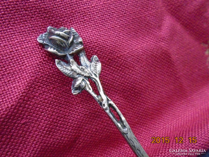Silver punched teaspoon with 800 creamy roses