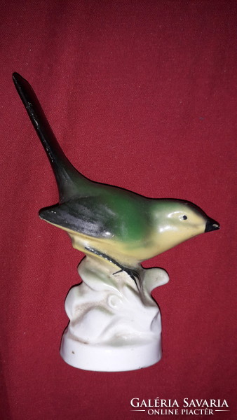 Ritka szép VOLKSTEDT  német porcelán figura rigó madár  a képek szerint