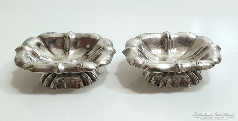 2 antique silver (13 lat) spice holders, salt holders