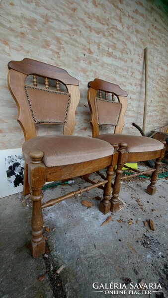 I discounted it! Antique wooden chairs upholstered riveted flawless upholstery solid carved oak wood
