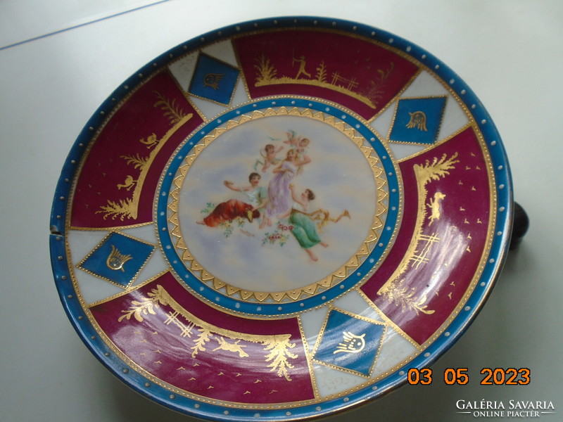 Altwien wall plate with the porcelain painter's signature, angel and nymph designs, gold rim designs