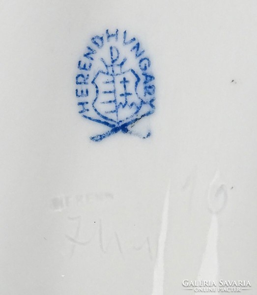 1L854 Herendi Viktória mintás porcelán kagyló