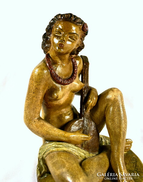 József Gondos (1909-1987) Tahitian girl - act